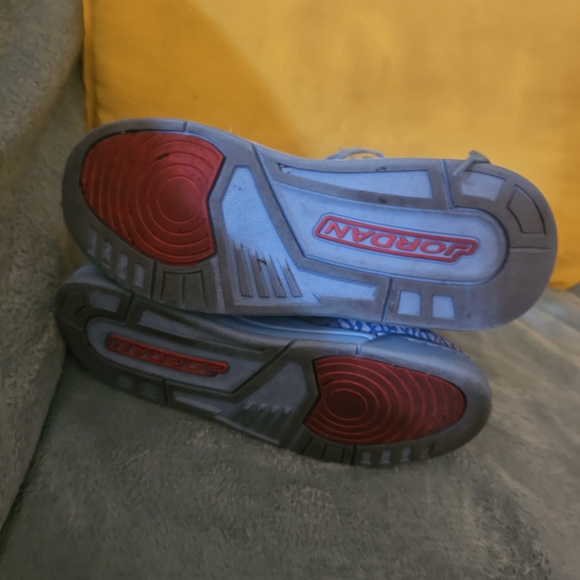 Jordan Spizike Low Houston Oilers Kids Sneakers in Gray and Blue. 4.5Y Unisex - Picture 9 of 14